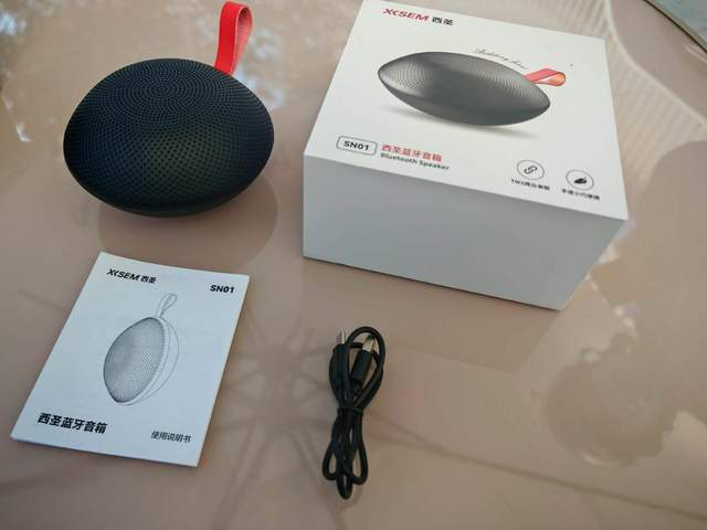 声西圣便携蓝牙小音箱上手简评九游会J9还原自然音场的美(图4)