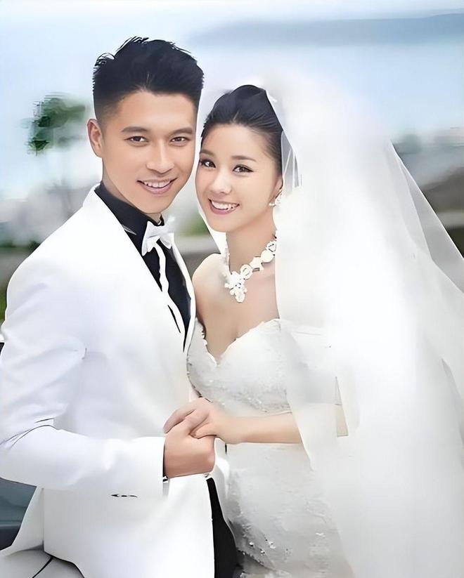 出道20多年从不拍吻戏40岁长的还像18九游会网址是多少原来她是冯巩的“女儿”(图9)